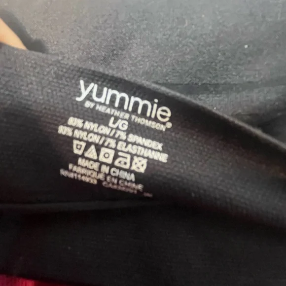 Yummie Seamless Stretch Soft Bikini/Underwear 3 pc Set in solid colors - Picture 9 of 9